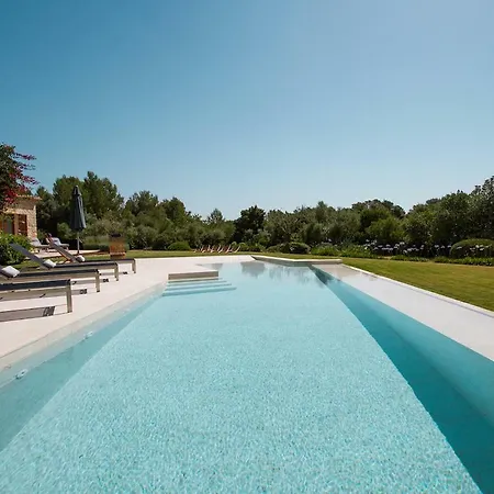 Sleeps 12 Pool Air Con Wifi Villa