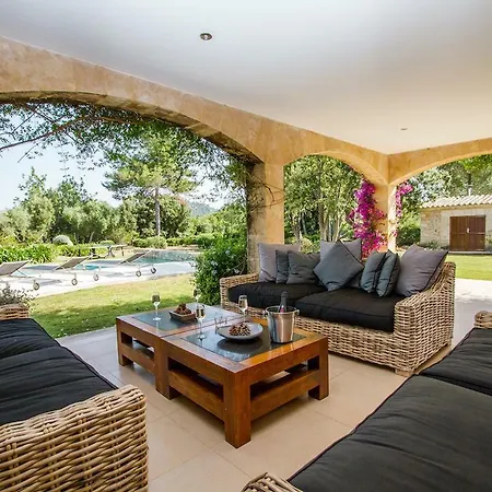 Sleeps 12 Pool Air Con Wifi *